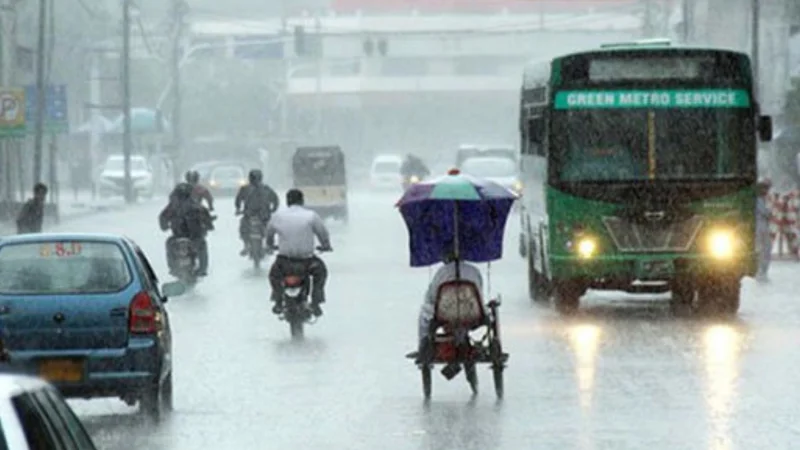 First winter rain hits Lahore, brings cold winds