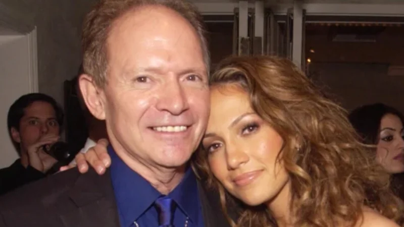 Jennifer Lopez's father responds to her divorce from Ben Affleck