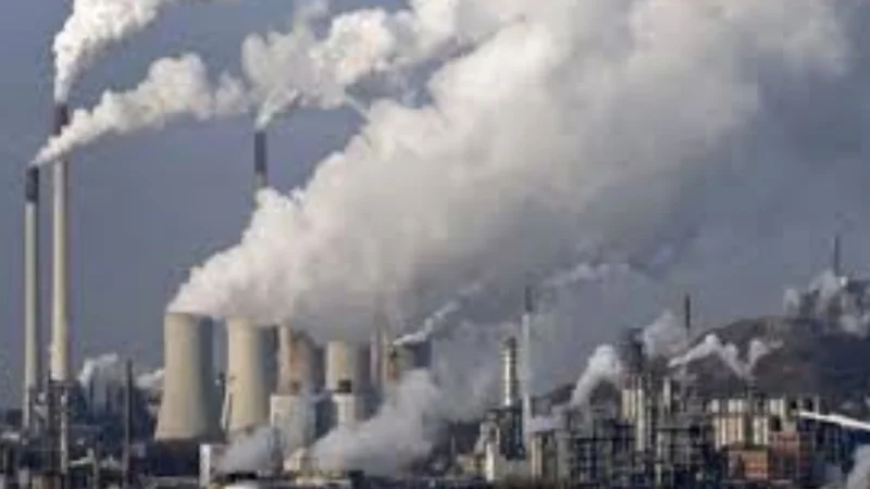 Punjab installs Emission Control System in 96% Lahore's  industries