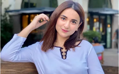 Yumna Zaidi says she looks nice even without makeup