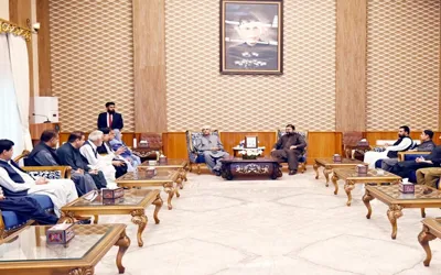 Balochistan CM, ministers call on President