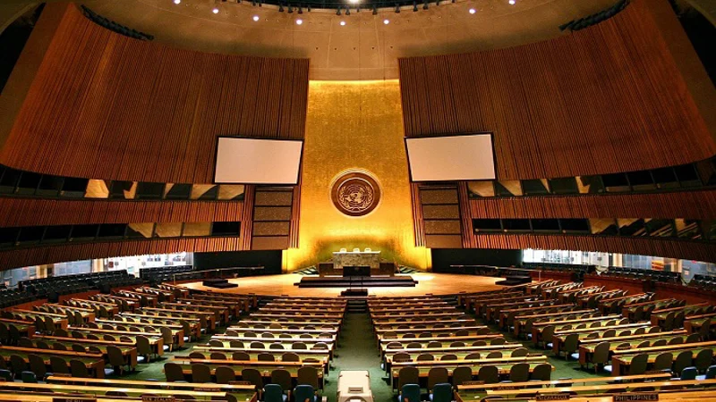 By wide margin, UN General Assembly votes to back Palestinian bid for membership