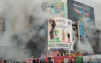 Karachi Gul Plaza blaze still burning as more than 60 remain missing, death toll rises to six