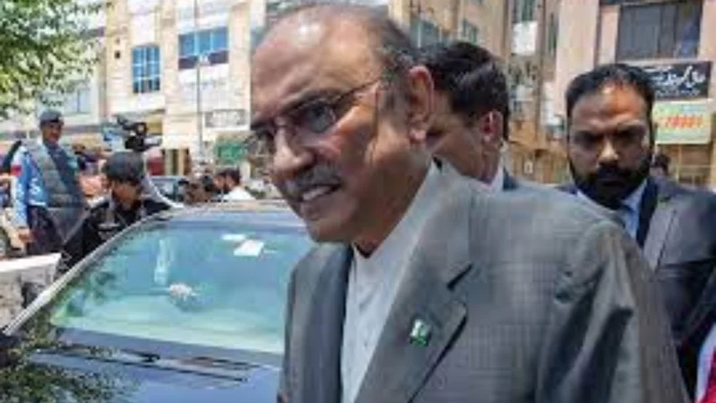 Asif Zardari gets presidential immunity in Toshakhana reference