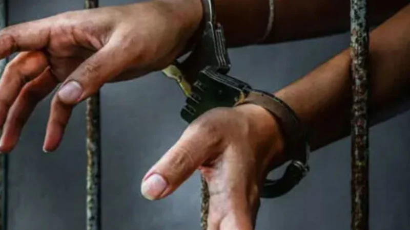 FIA Peshawar arrested human traffickers