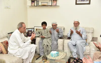 President visits family of Shaheed Major Babar Niazi