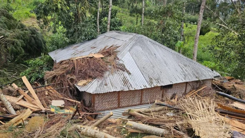UN expresses concern over 670 people buried in Papua landslide