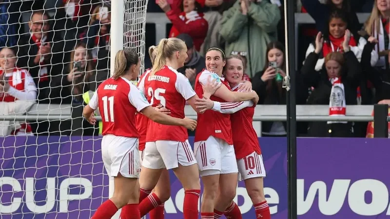 Women’s-Club-Football