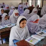 Governor Sindh announces to starts breakfast program for students