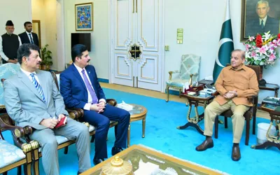 Governor KP Faisal Kundi calls on PM Shehbaz