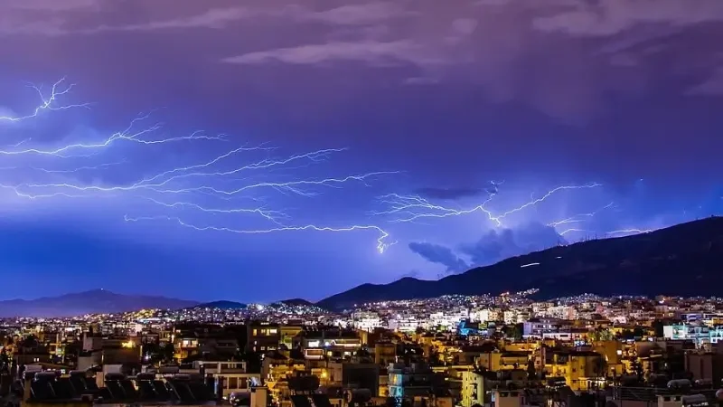 Heavy rain and thunderstorm likely across Pakistan