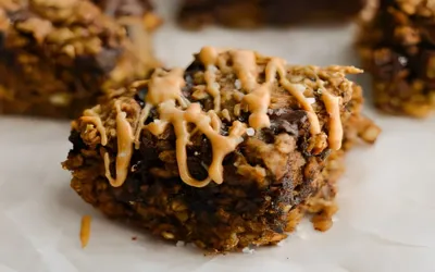 Daily oat snacks help boost energy and support a balanced diet