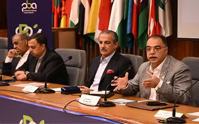 Pakistan banks warn of profit pressure after remittance cost shift