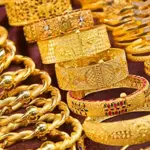 Gold drops Rs 4,700 per tola in Pakistan