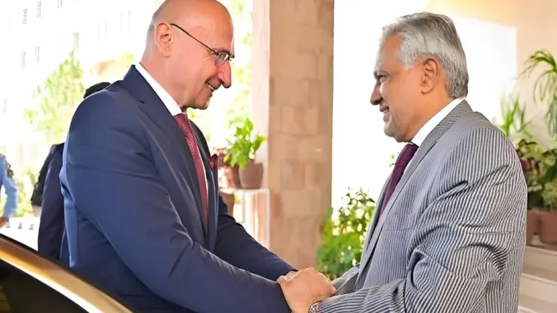Pakistan, Croatia