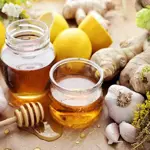 Surprising health benefits of garlic and honey