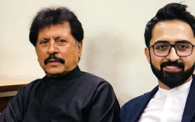 Sanwal and Attaullah Esakhelvi revive 1970s classic “Bewafa”