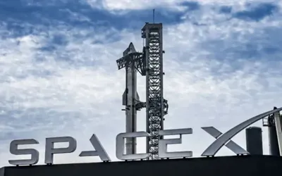 Elon Musk's SpaceX enters secret Pentagon drone race