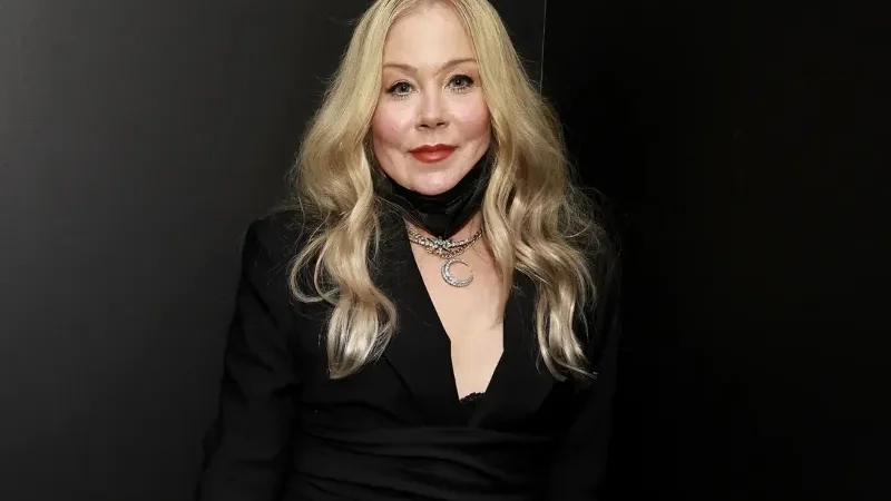 Christina-Applegate