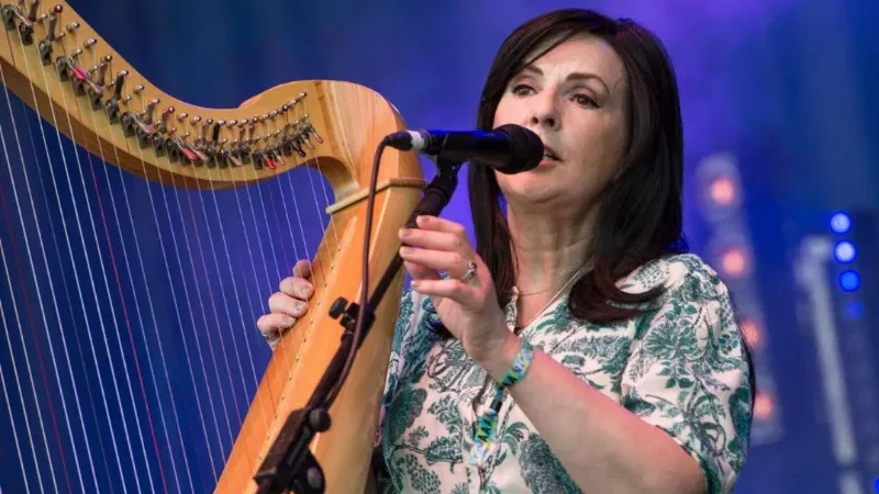 Moya-Brennan