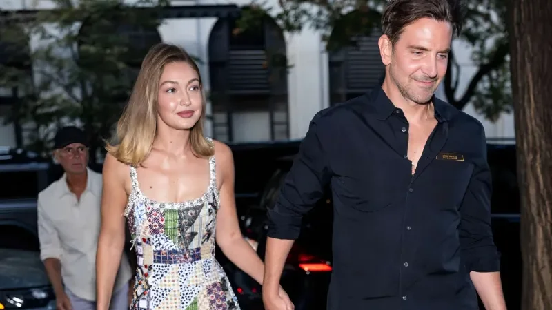Gigi Hadid- Bradley Cooper