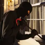 Karachi Heist: Robbers loot jewelry shop safe worth millions