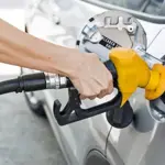 Pakistan’s petroleum sales fall 7% in April amid rising fuel prices