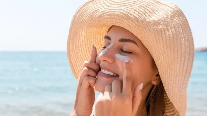 5 simple skincare tips to protect your skin this summer