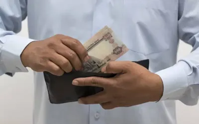 News rule announced: Employees to receive salaries on 1st of every month