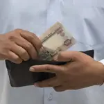 News rule announced: Employees to receive salaries on 1st of every month
