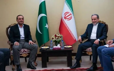 Field Marshal Asim Munir meets Iranian FM in Tehran on diplomacy