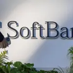 SoftBank plans 75 billion€ in France AI race against U.S. and China