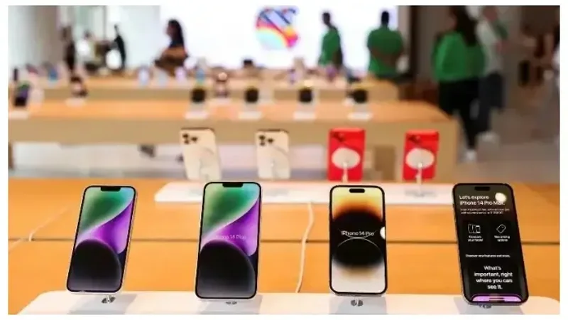 India’s Mandatory App Rule Challenges Smartphone Makers