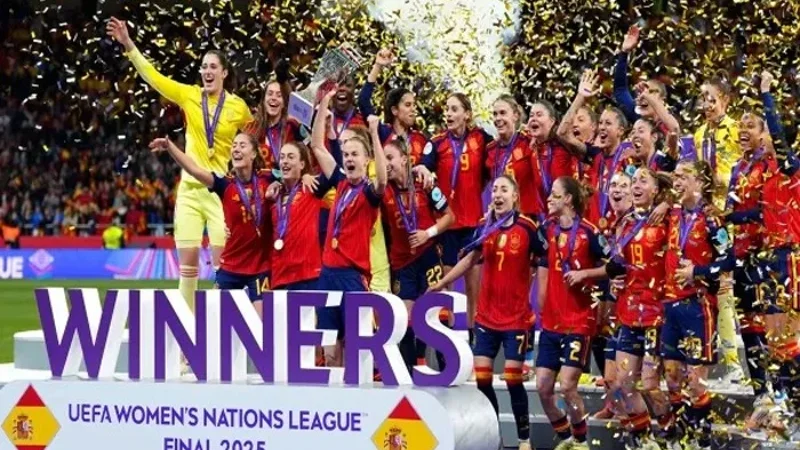 Women’s Nations League T