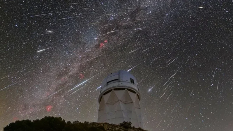 Meteor-Shower-1