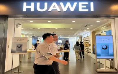 Huawei Returns to Lead China’s Smartphone Market
