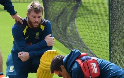 David Warner misses important match after unexpected injury