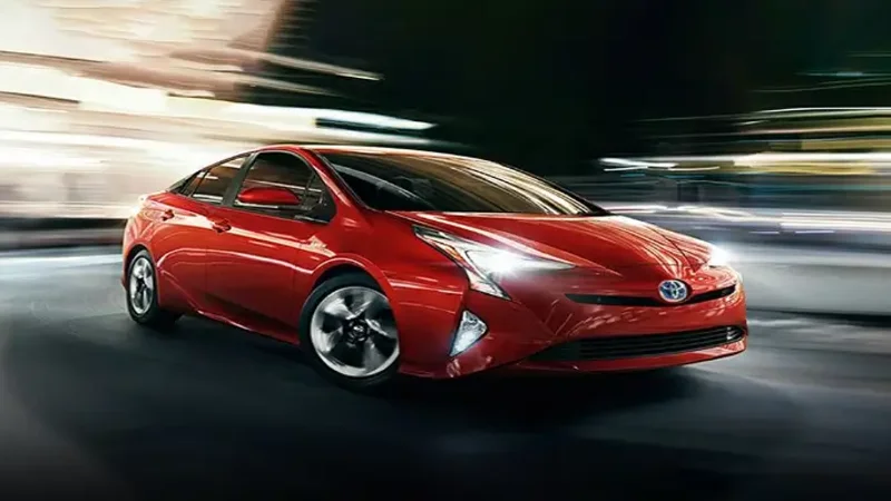 Toyota Prius Price & Specifications in Pakistan- December 2025