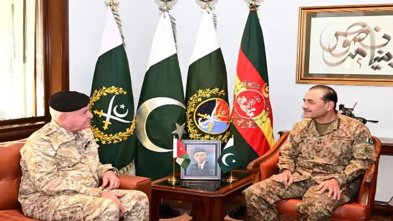 Pakistan, Jordan Military Chiefs hold talks to strengthen defence cooperation