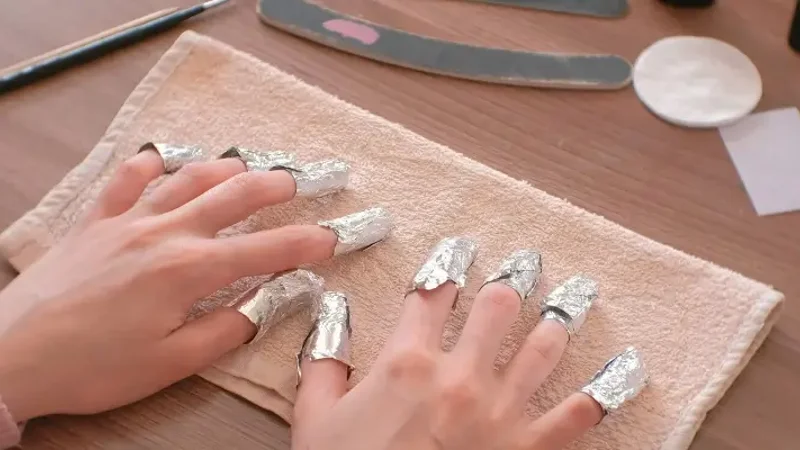 How to remove gel or acrylic nails safely at home