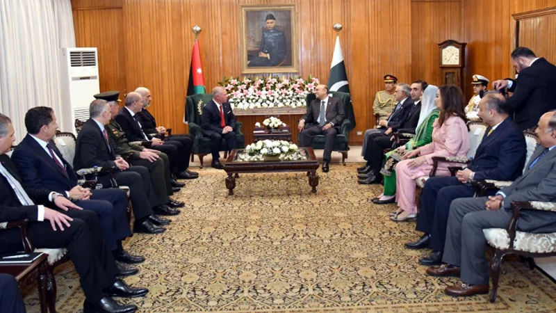 King Abdullah II Meets President Zardari, Discuss to strengthen bilateral ties