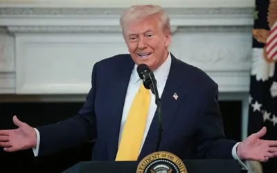 Trump approves 28-point peace plan to end Russia-Ukraine war