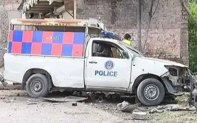 Two cops martyred in Dera Ismail Khan