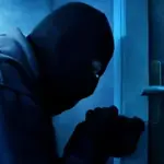 Karachi burglars return stolen cash and gold in bizarre twist