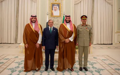 Shehbaz Sharif & Mohammed bin Salman discuss Palestine issue, agree to boost Pak-Saudi defence cooperation