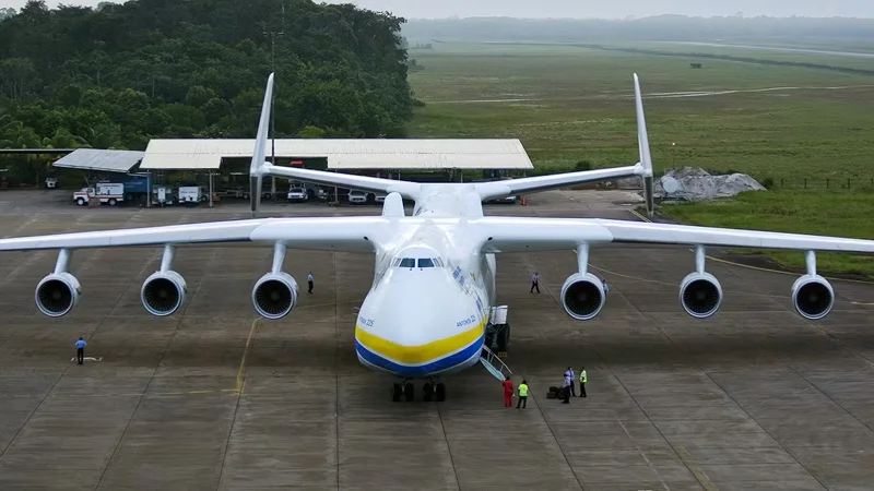World’s biggest Cargo Plane Antonov 225 and its record-breaking missions, see details