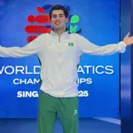 Aryan Deen sets new national record