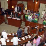 Sindh Assembly honors Lyari's young footballers