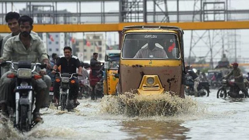 Karachi once again at risk, heavy rain is expected between August 24 and 28