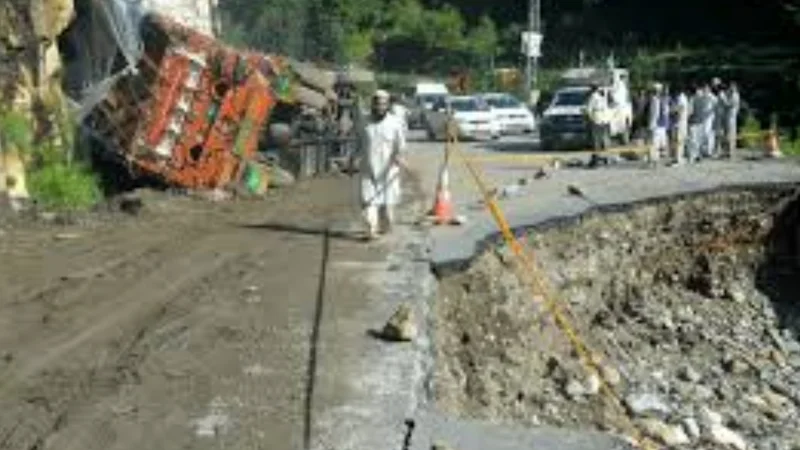 KP reports Rs 10.5b loss to infrastructure in recent rains